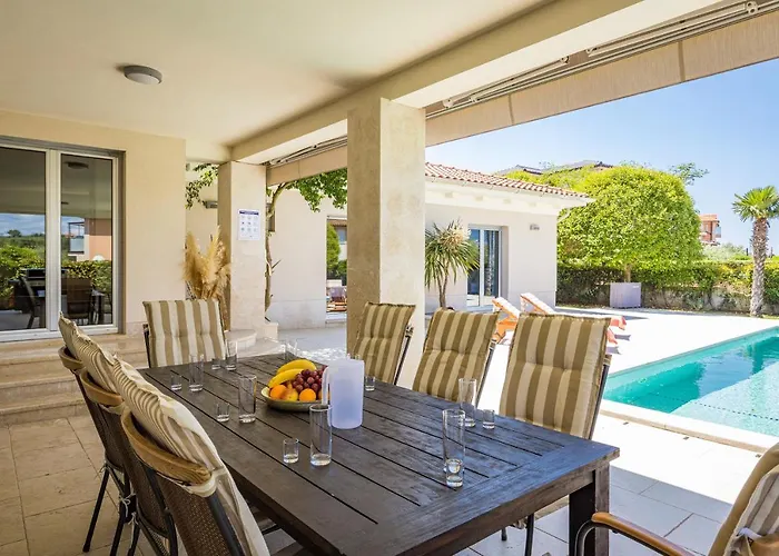 Luxurious Volme199 *